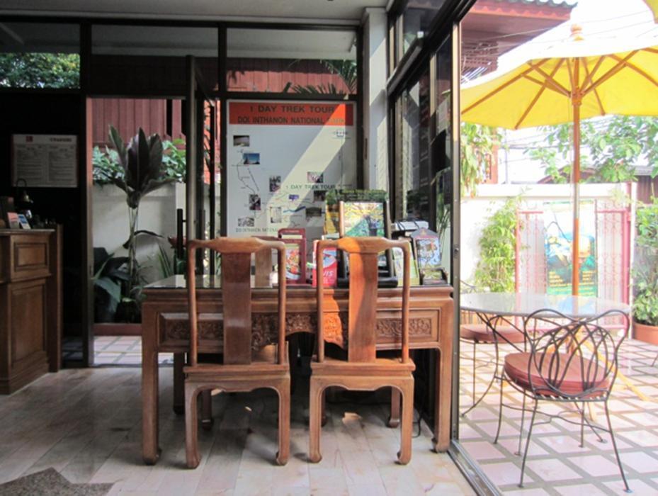 The Red Hibicus Guest House Chiang Mai Eksteriør billede